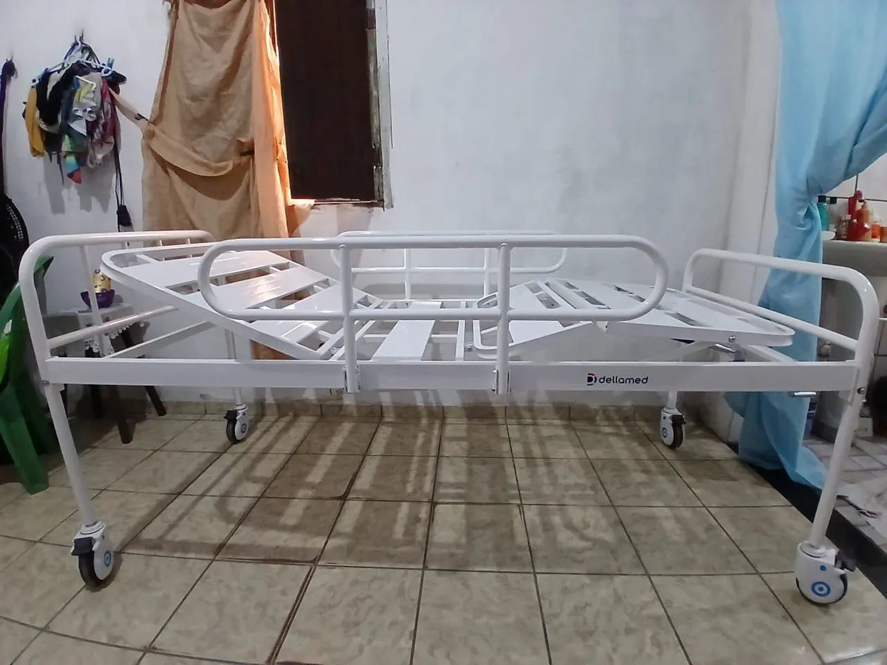 Cama hospitalar com colchão  - Foto 4