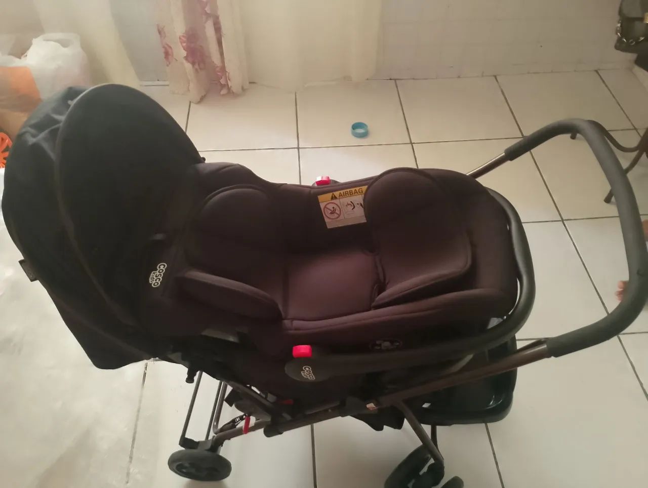Carrinho de bebê + bebê conforto - Foto 5