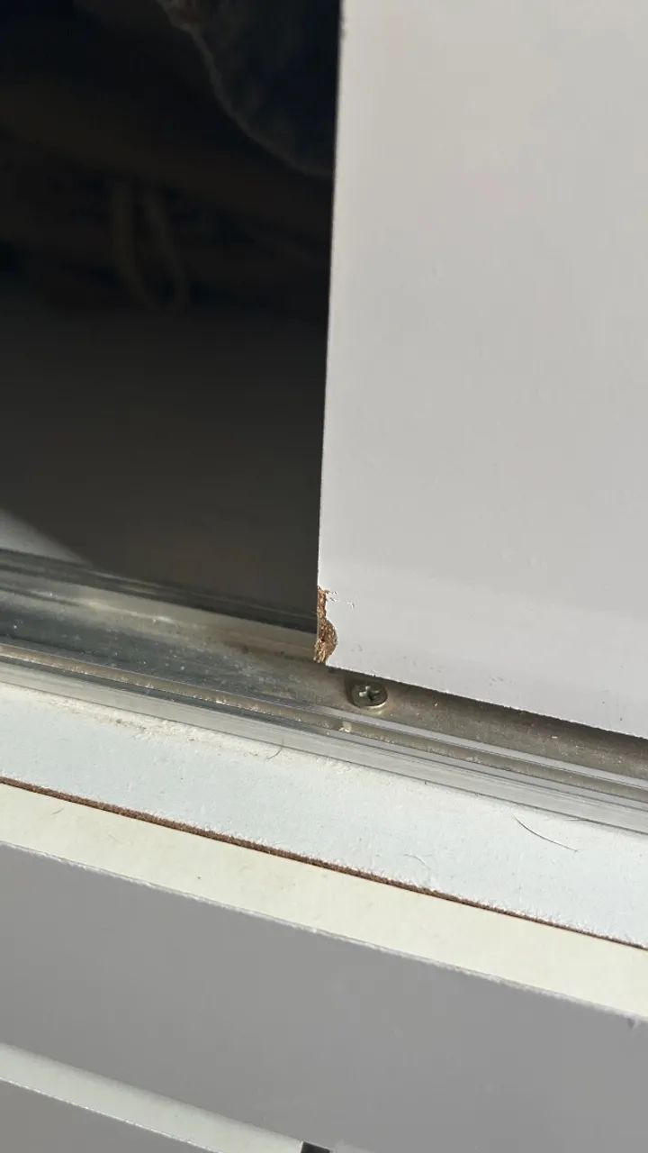 Guarda roupa de 3 portas  - Foto 3