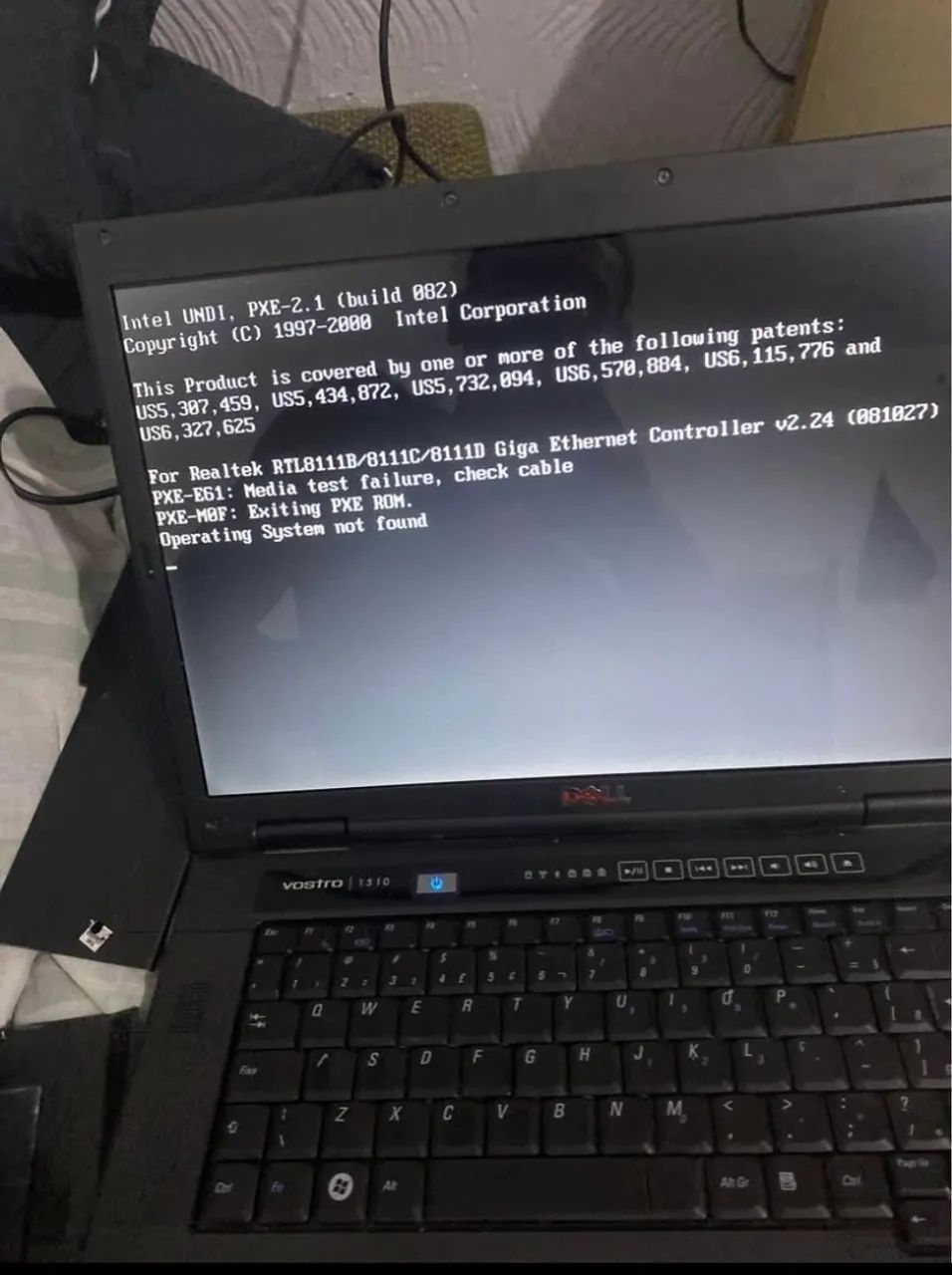 Notebook com problema no alto falante , e teclado 