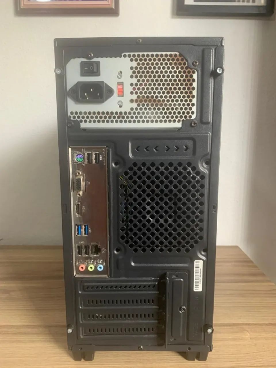 CPU Intel Pentium Gold G5400 8GB SSD 256GB + Kit Logitech - Foto 3