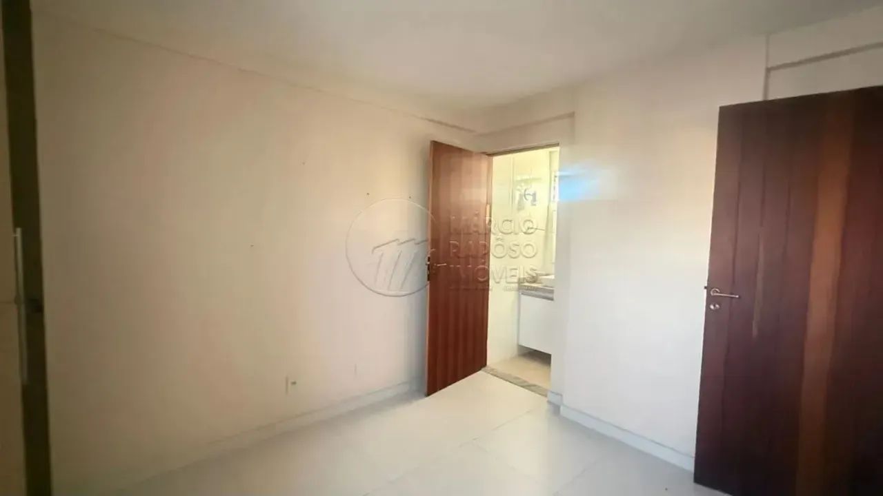 Apartamento com 3 Quartos em andar alto à venda no Edifício Stella Maris na Jatiuca - Foto 4