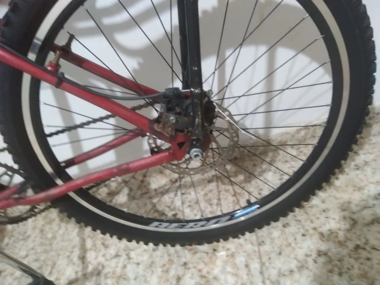 Vendo uma bicicleta  - Foto 3