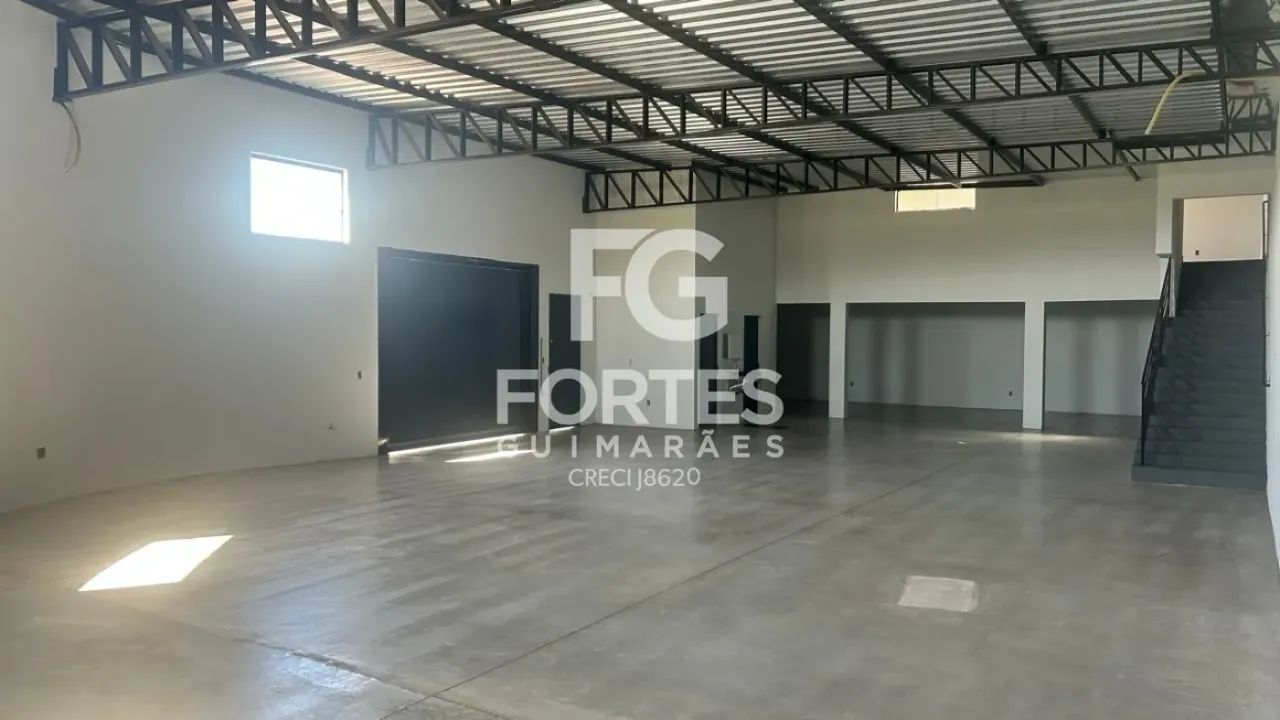 Salão Comercial com 246 m² no Bairro Lagoa dos Cavalos I. - Foto 3