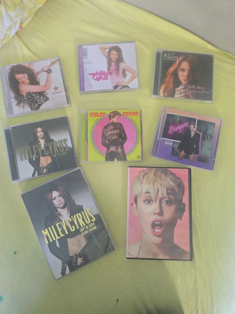Coleção CDs e DVDs Miley Cyrus