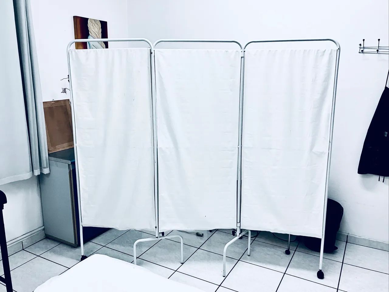 Biombo hospitalar triplo - Foto 4