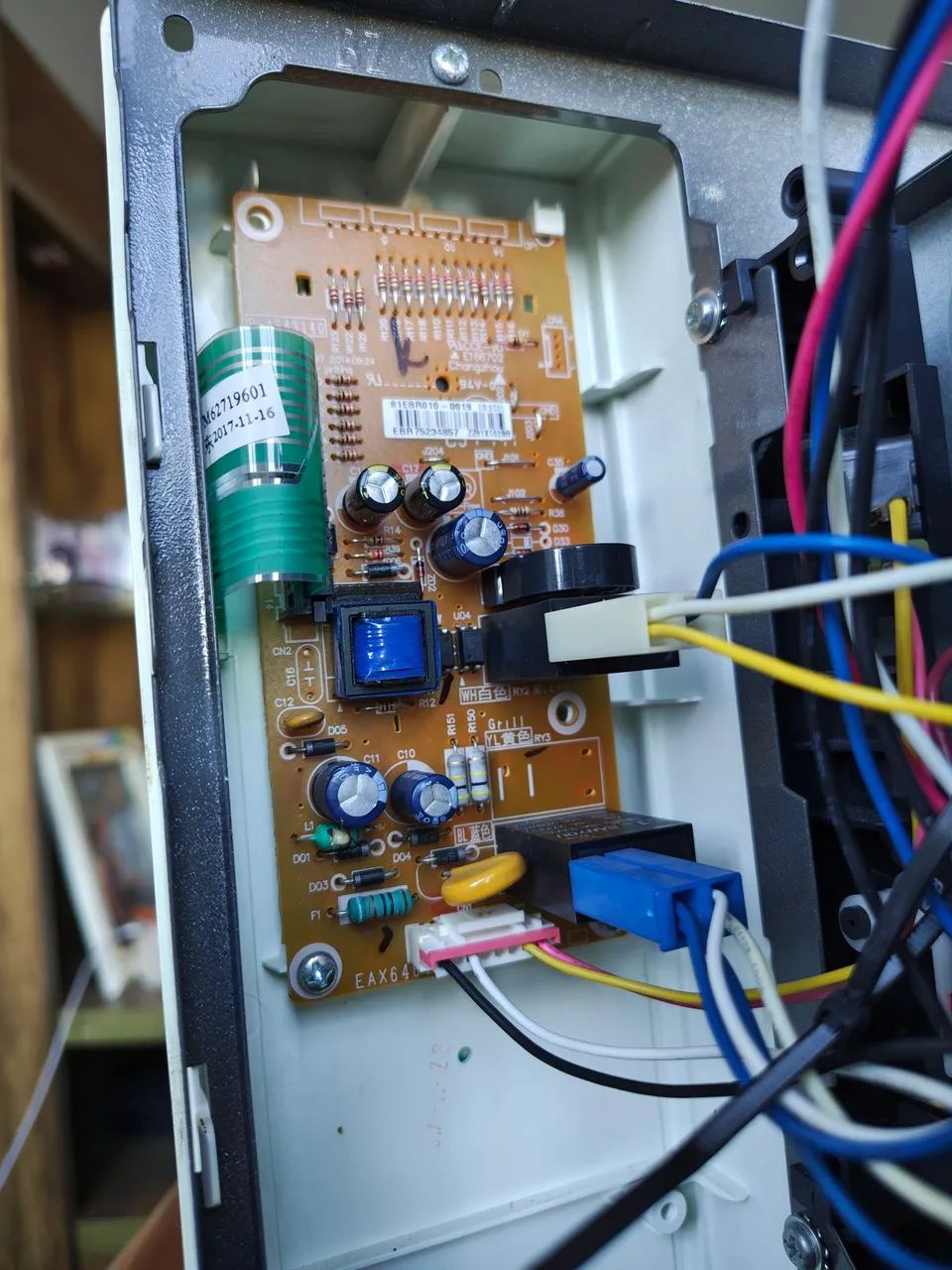 (SUCATA) Micro-ondas LG Modelo MS3052RA - Foto 4