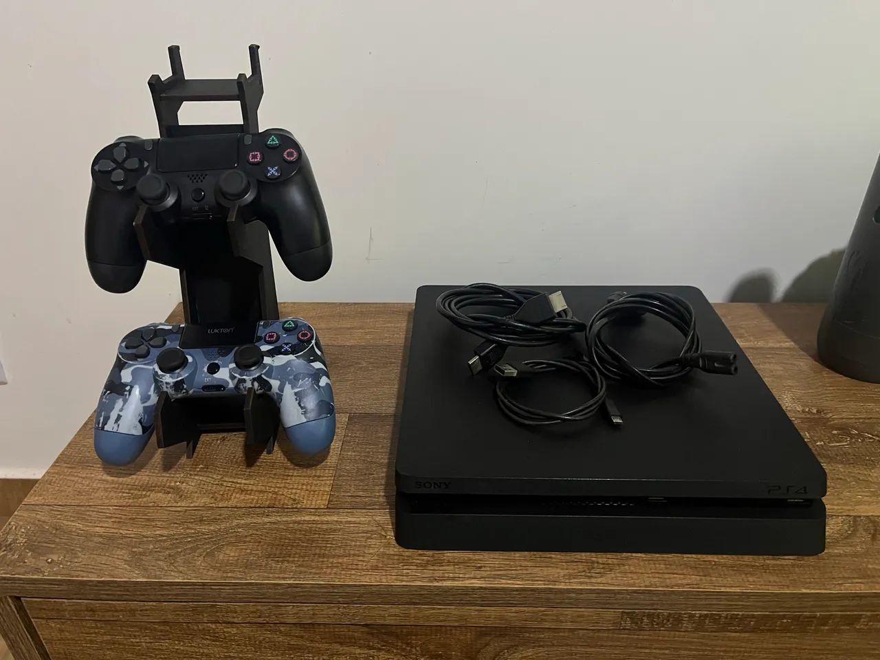 PlayStation 4 Slim - Foto 2