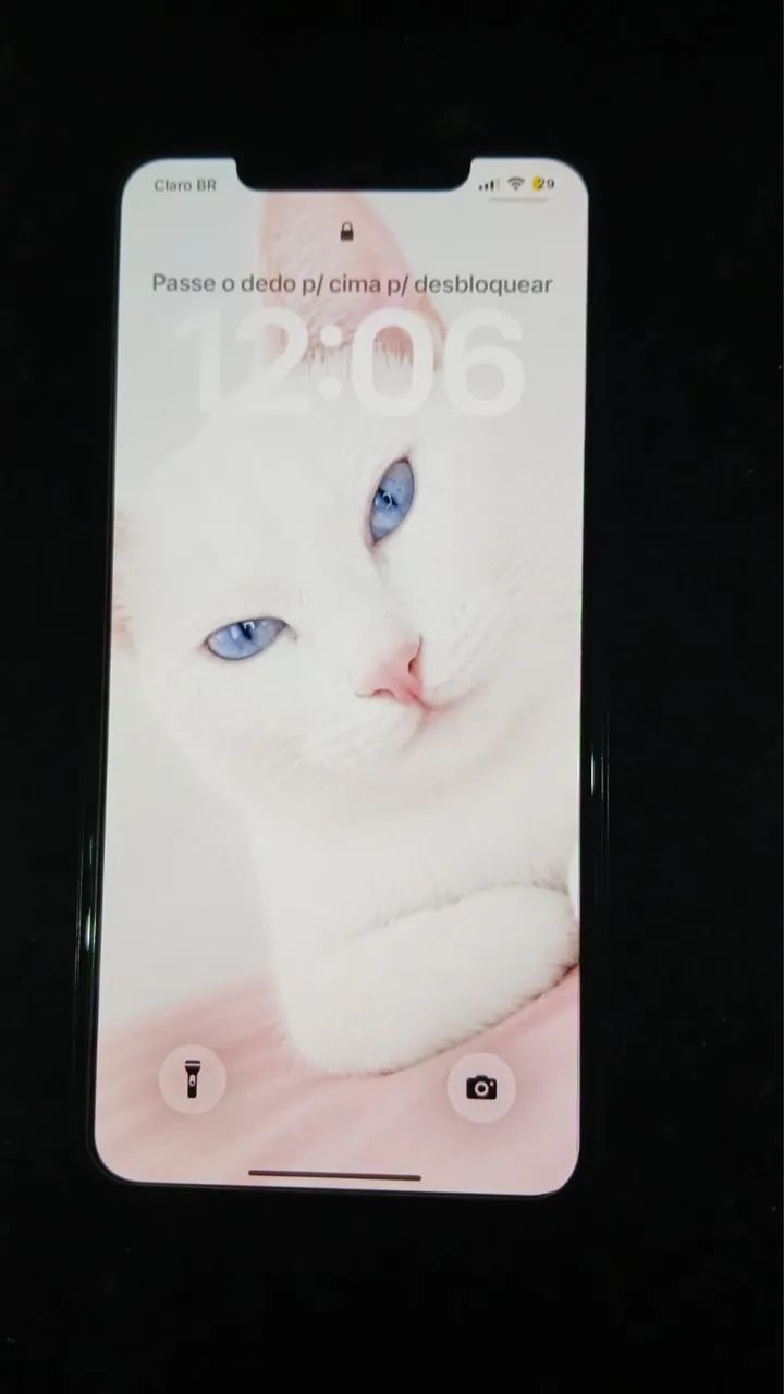 Vende-se iPhone 11 Pro Max 256 gigas 