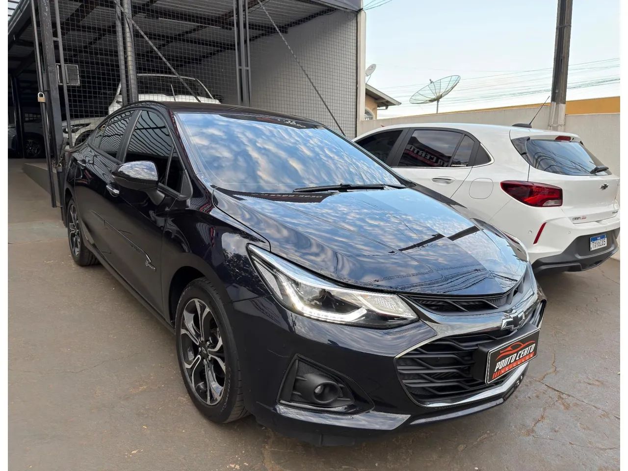 Chevrolet Cruze CRUZE Midnight 1.4 16V TB Flex Aut. 2022