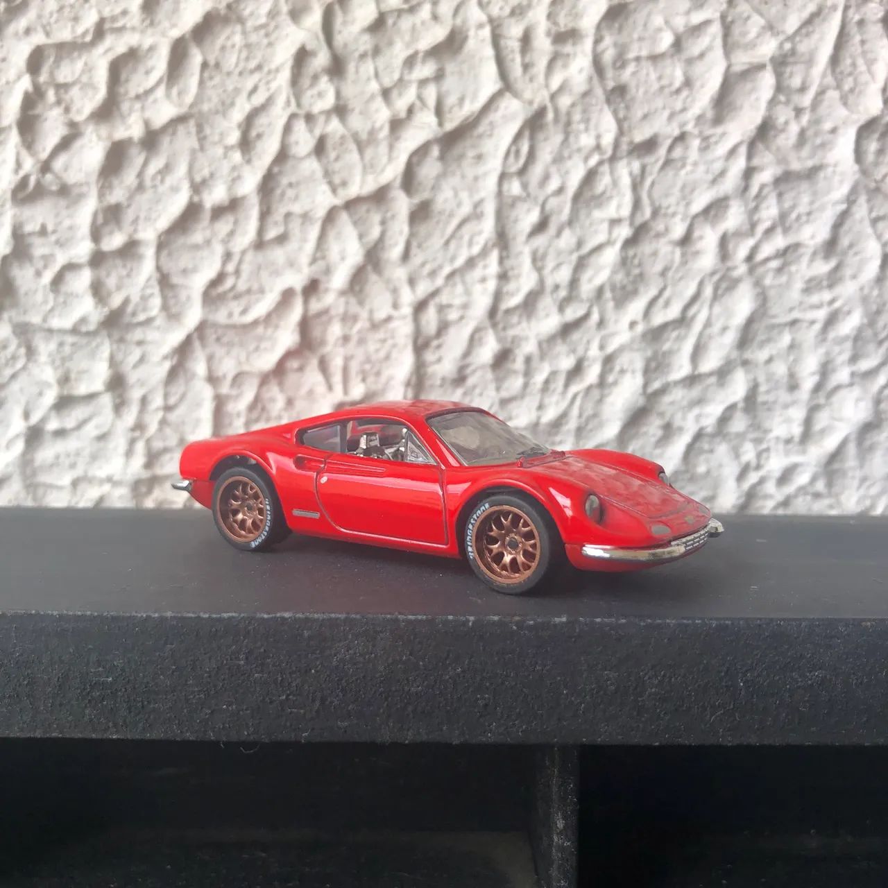 Hot Wheels Ferrari Dino 206  - Foto 2