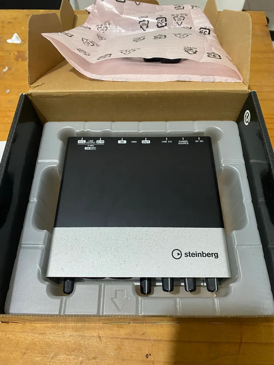 Interface de áudio Steinberg - UR22 MK II - Foto 2