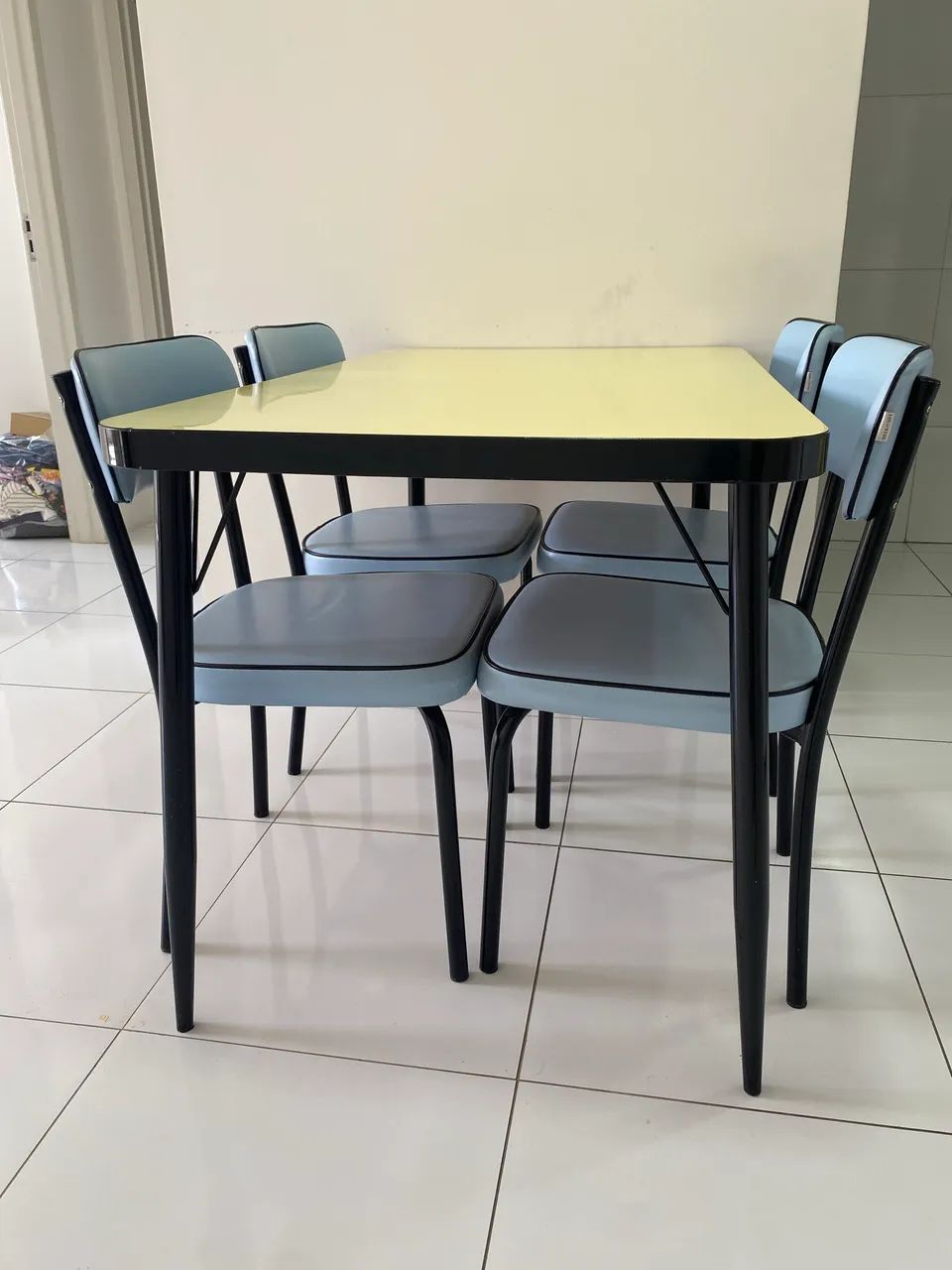 Mesa e cadeira retrô  - Foto 3