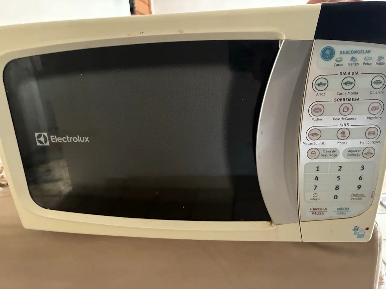 Microondas Eletrolux 20L - Foto 3