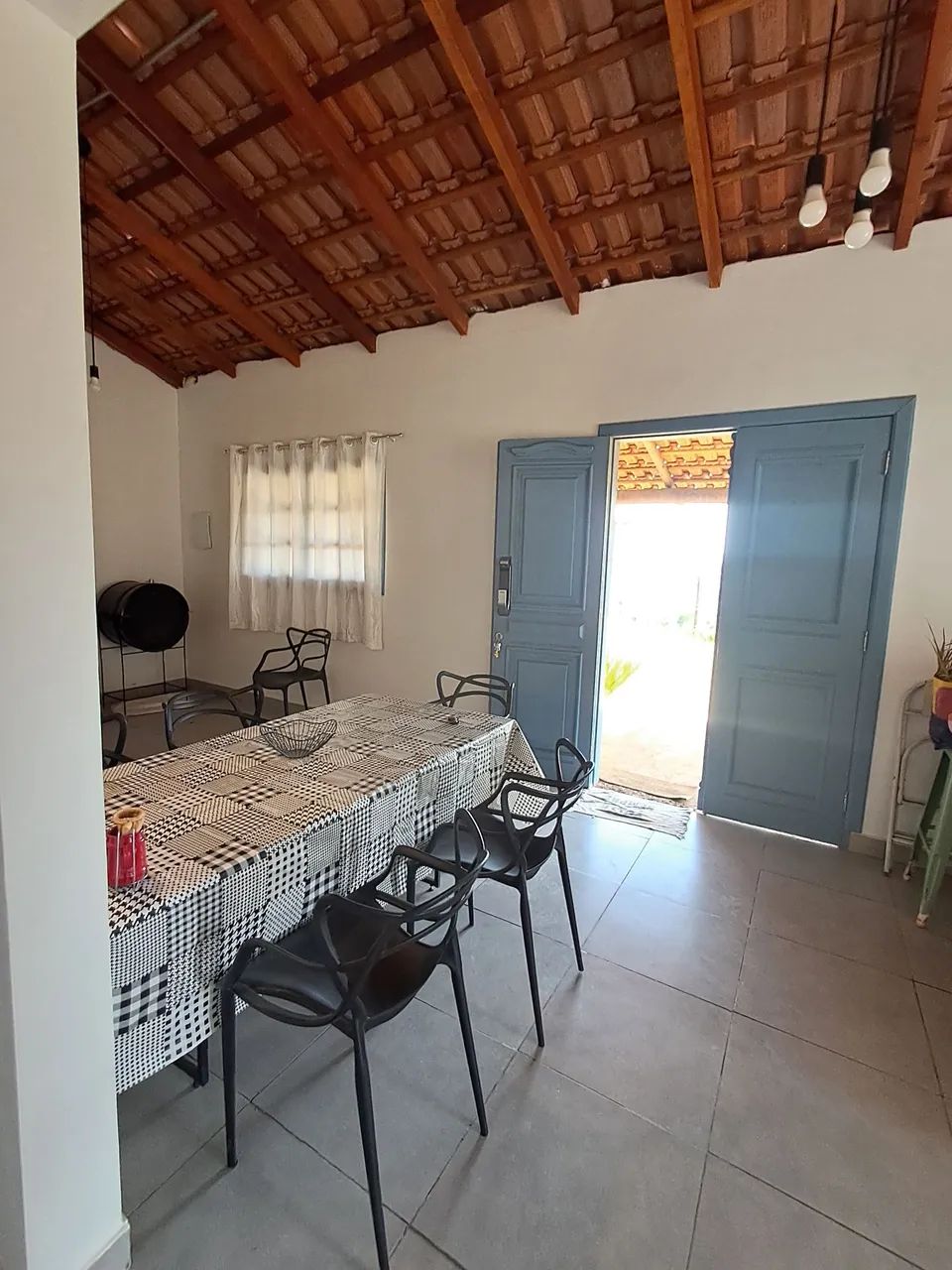 Chácara em ibiuna, casa com ótimo acabamento! 