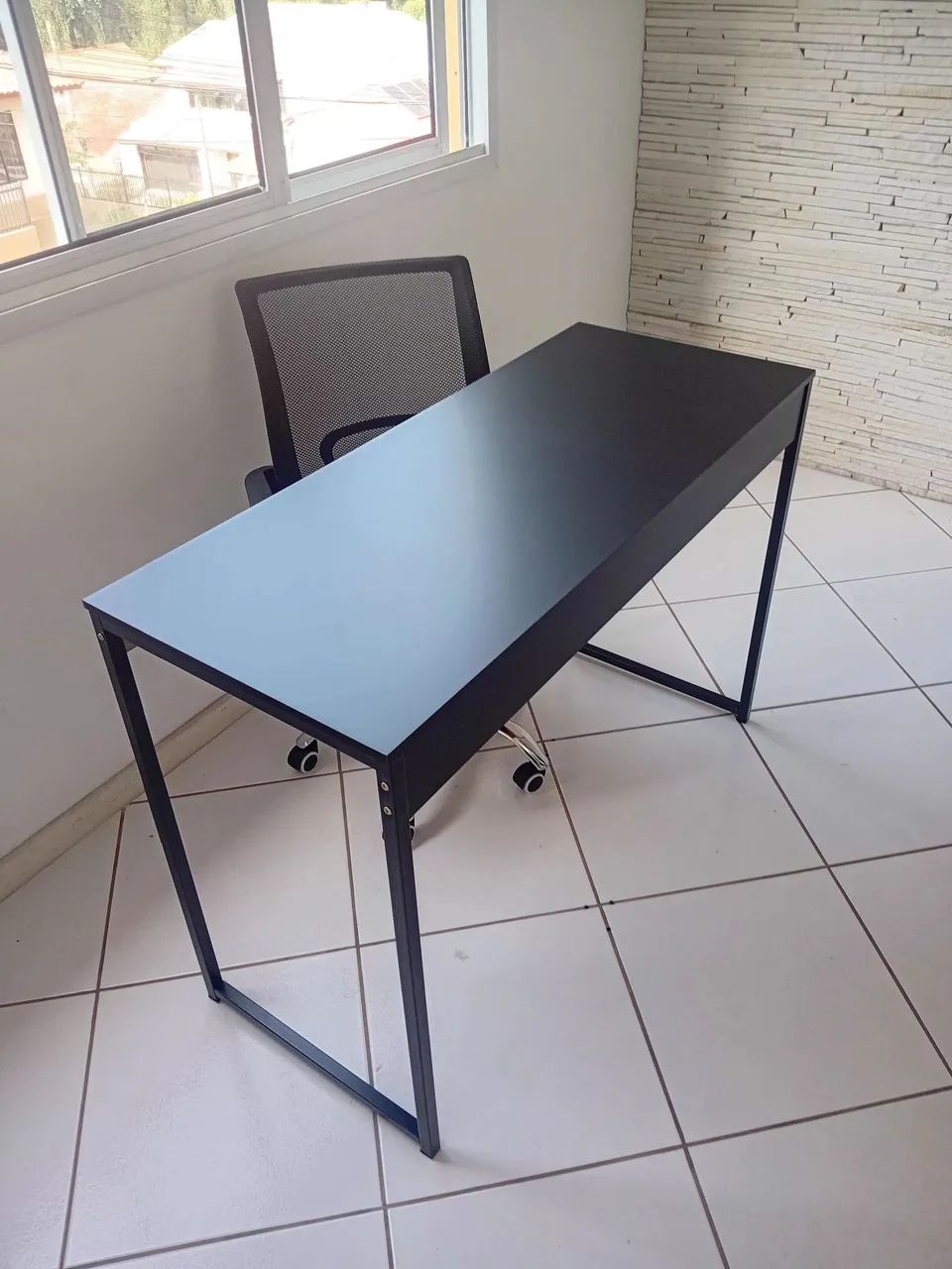 Cadeira de escritório e mesa 