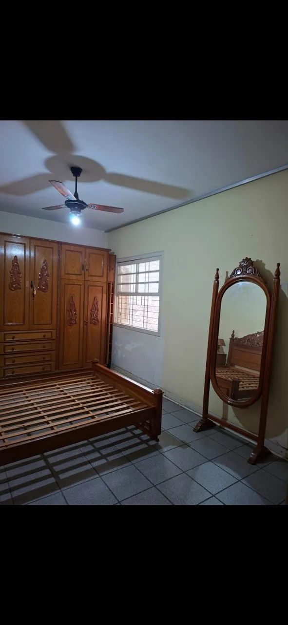 Jogo de quarto de madeira maciça completo  - Foto 2