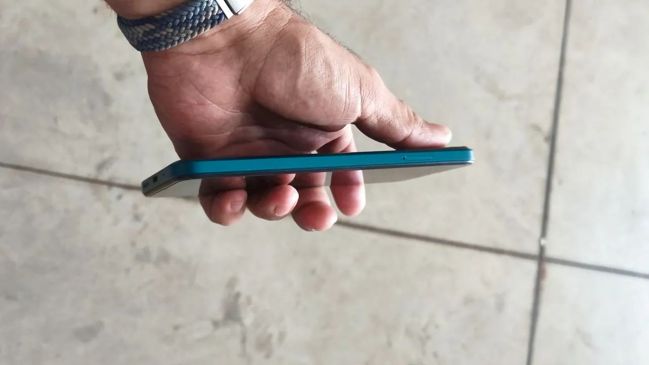 Vendo celular poco m5 pro  - Foto 2
