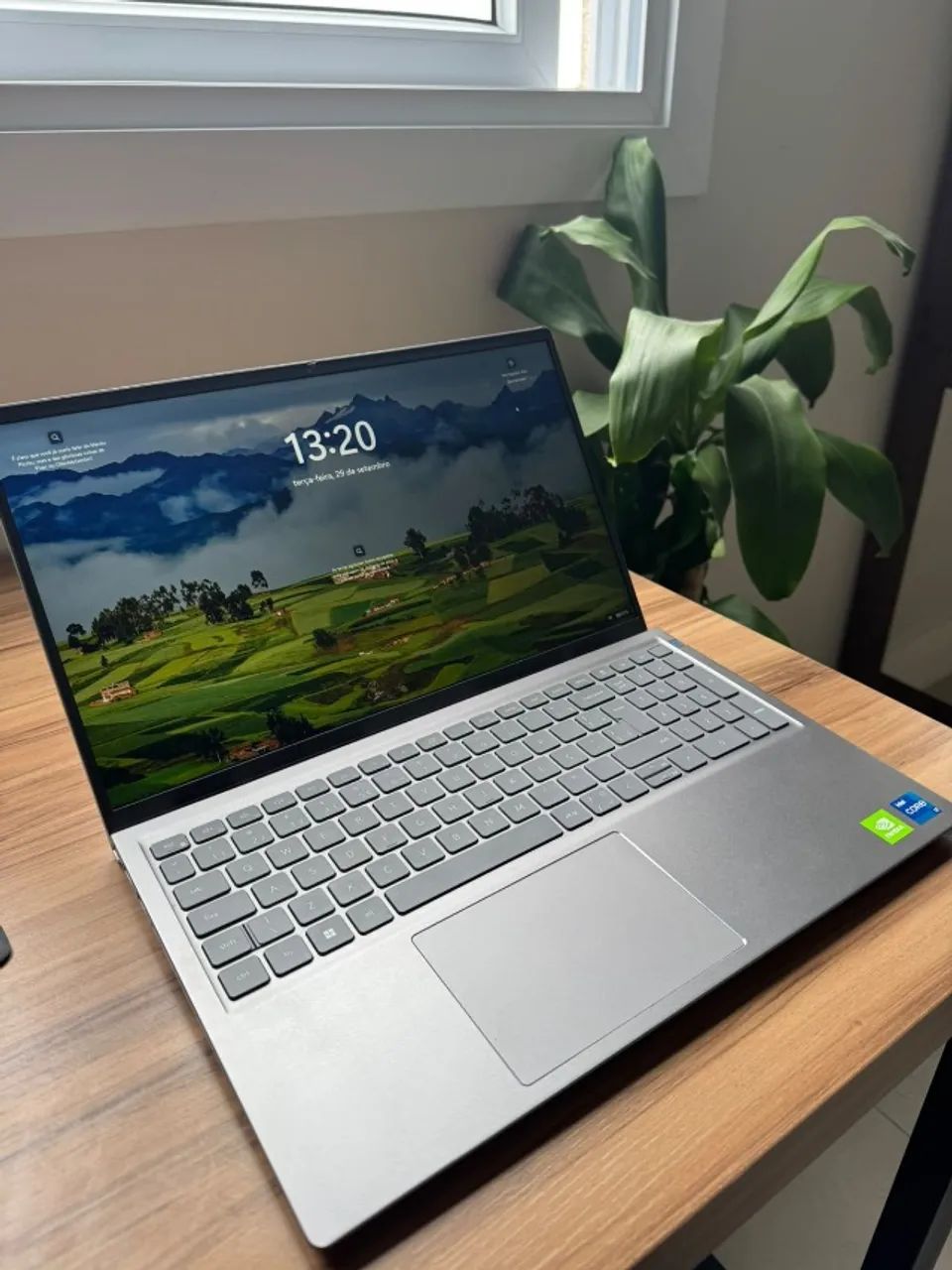 Notebook Dell Inspiron 15 5510 - Core i7 + 16GB RAM + SSD 512GB + MX450 - Foto 3