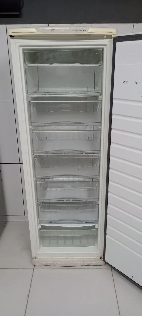 Vende um freezer vertical  - Foto 4