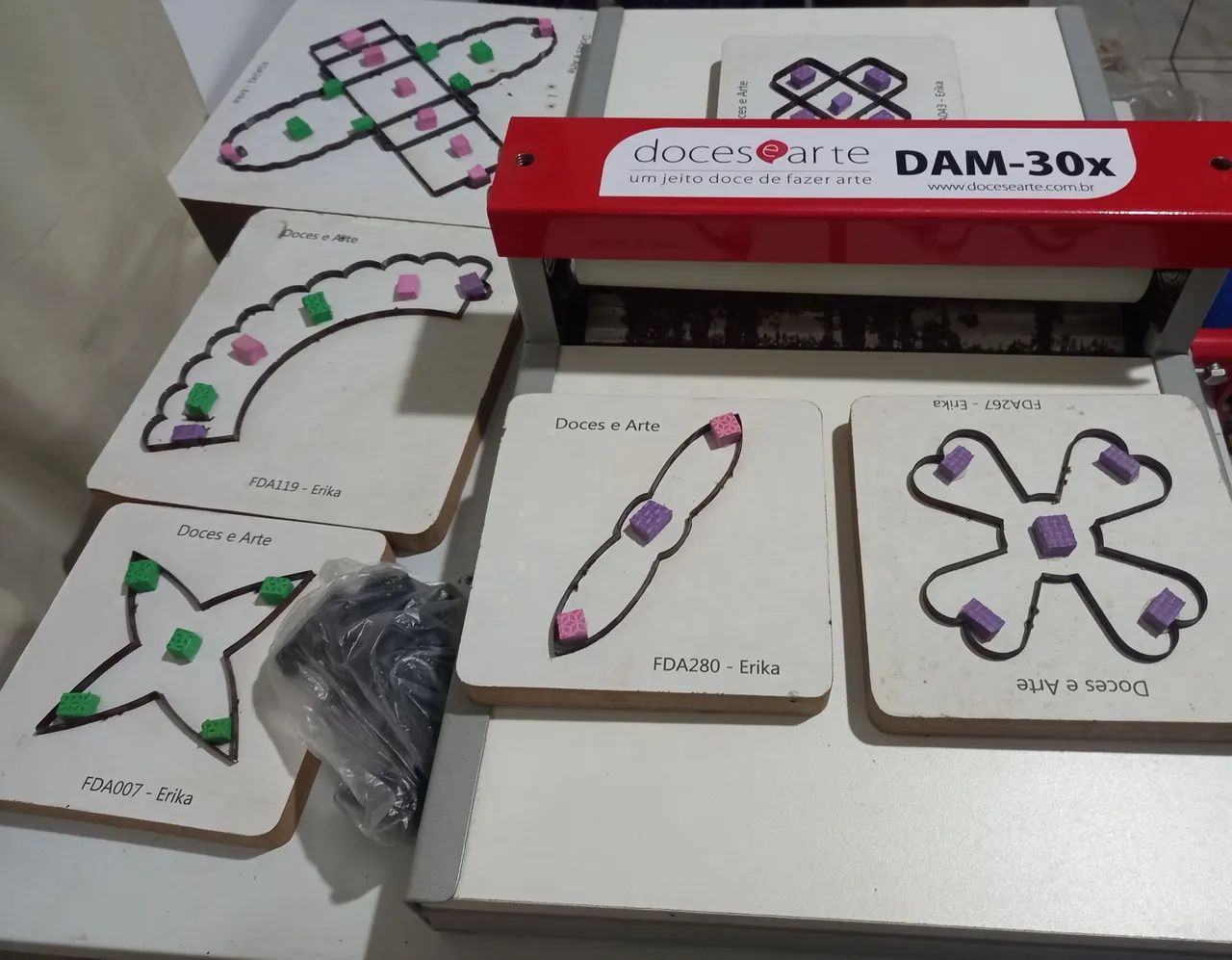 Máquina de Corte e Vinco  - Foto 2