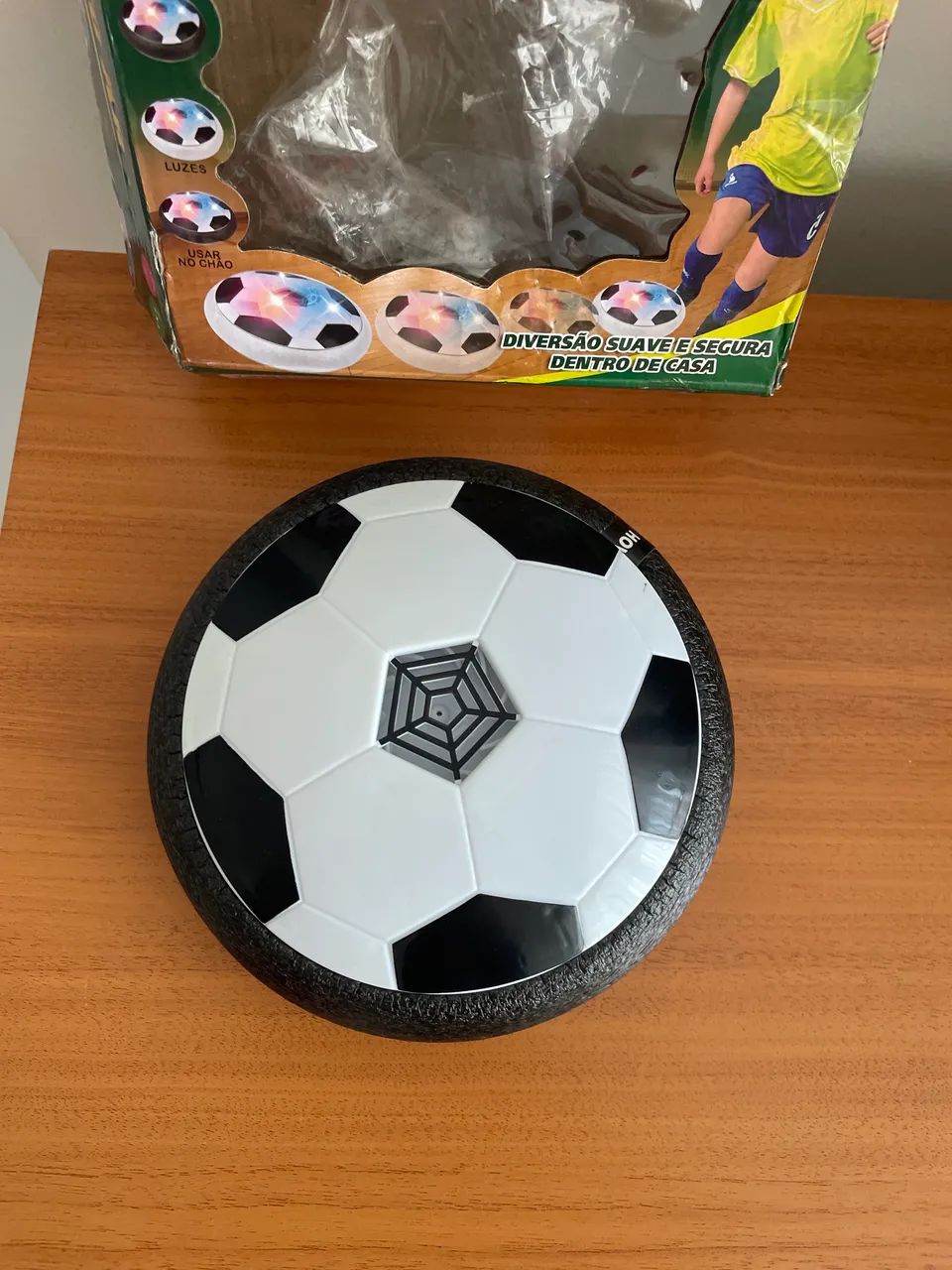 Brinquedo flutuante de plástico com sensor bola de futebol - Foto 2
