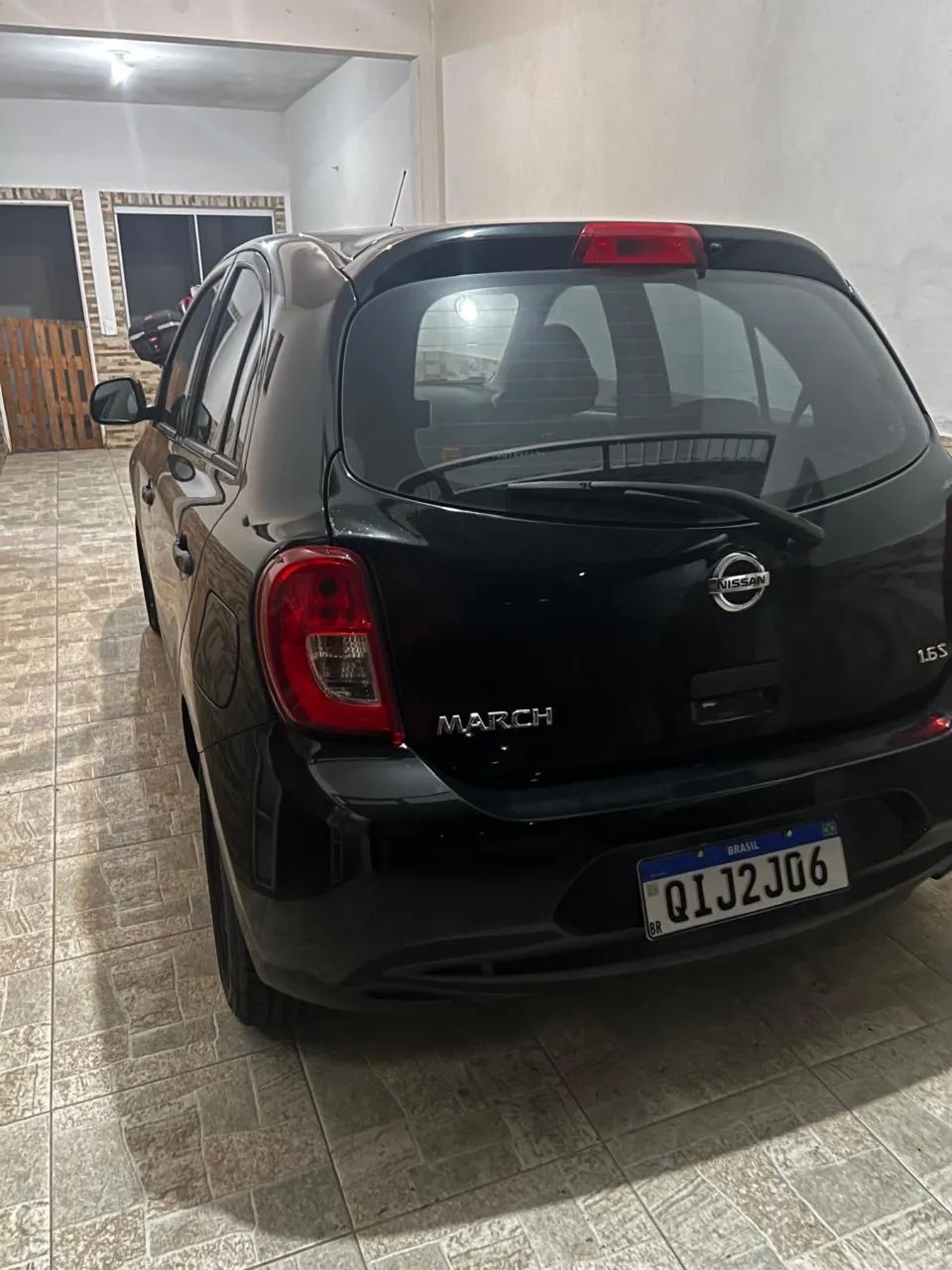 Nissan March S 1.6 16V Flexstart 5P 2017 - Foto 2
