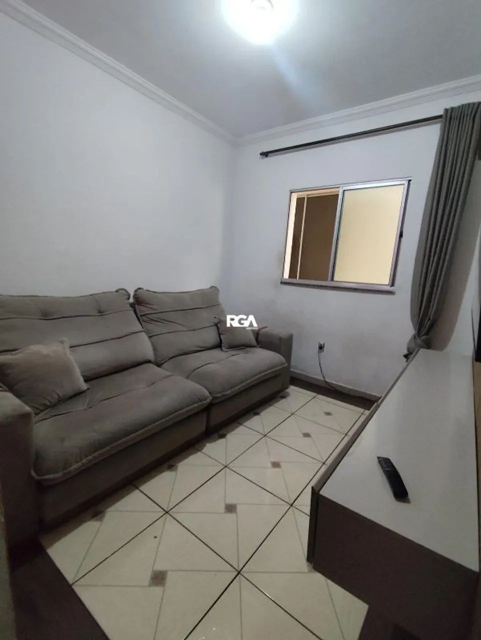 Casa em Condomínio com 3 Quartos, 1 Vaga  Floramar, BH