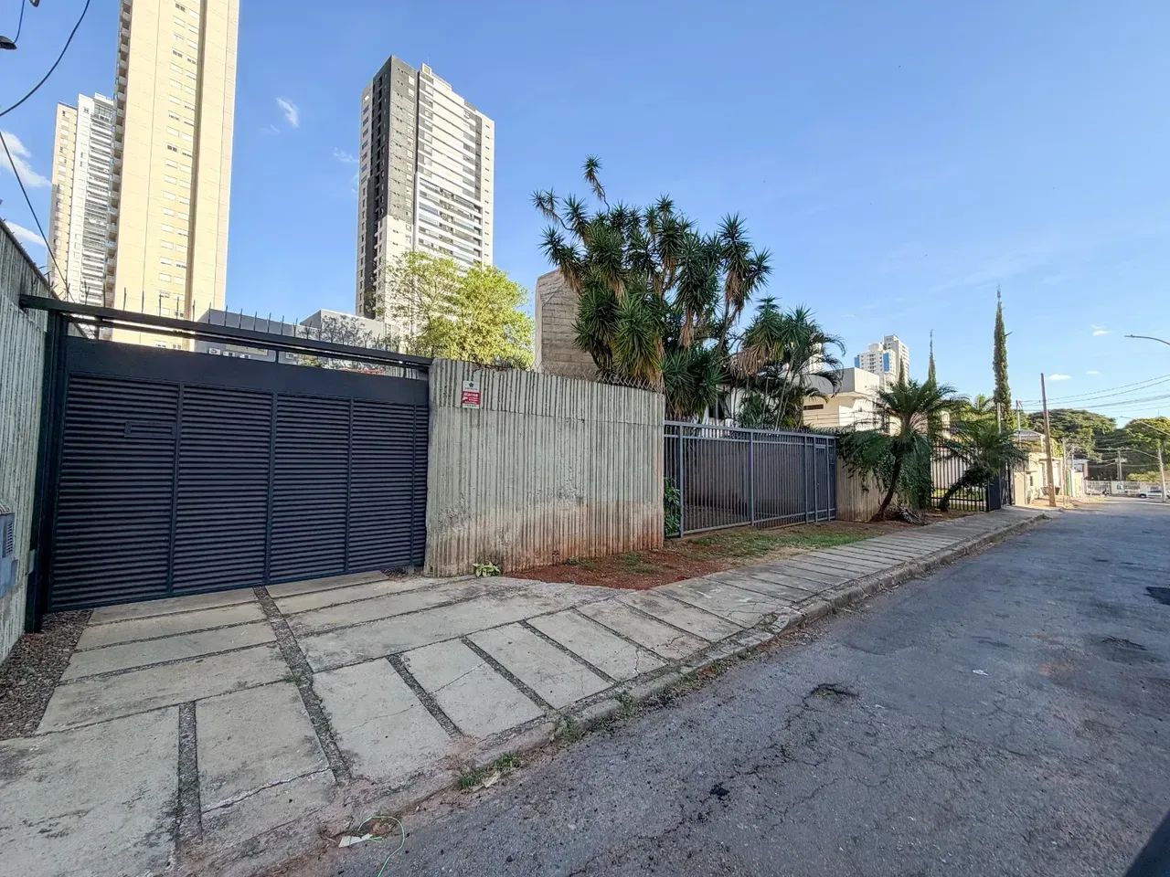 Casa comercial no Setor Bueno - Goiânia - GO - Foto 2
