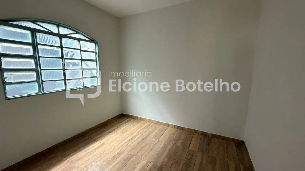 Casa para Aluguel com 1.260 m² em Nossa Senhora Aparecida, Uberlândia - Foto 5