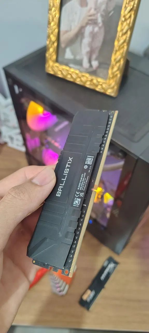 Kit 2 pentes de memória DDR4 12GB - Foto 4