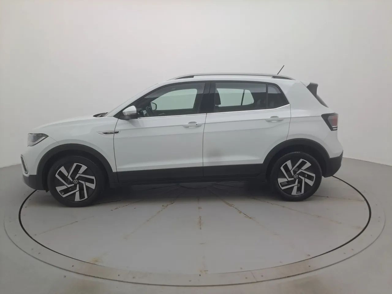 Volkswagen T-Cross Highline 1.4 TSI Flex 16V 5P AUT, foto 2 de 18