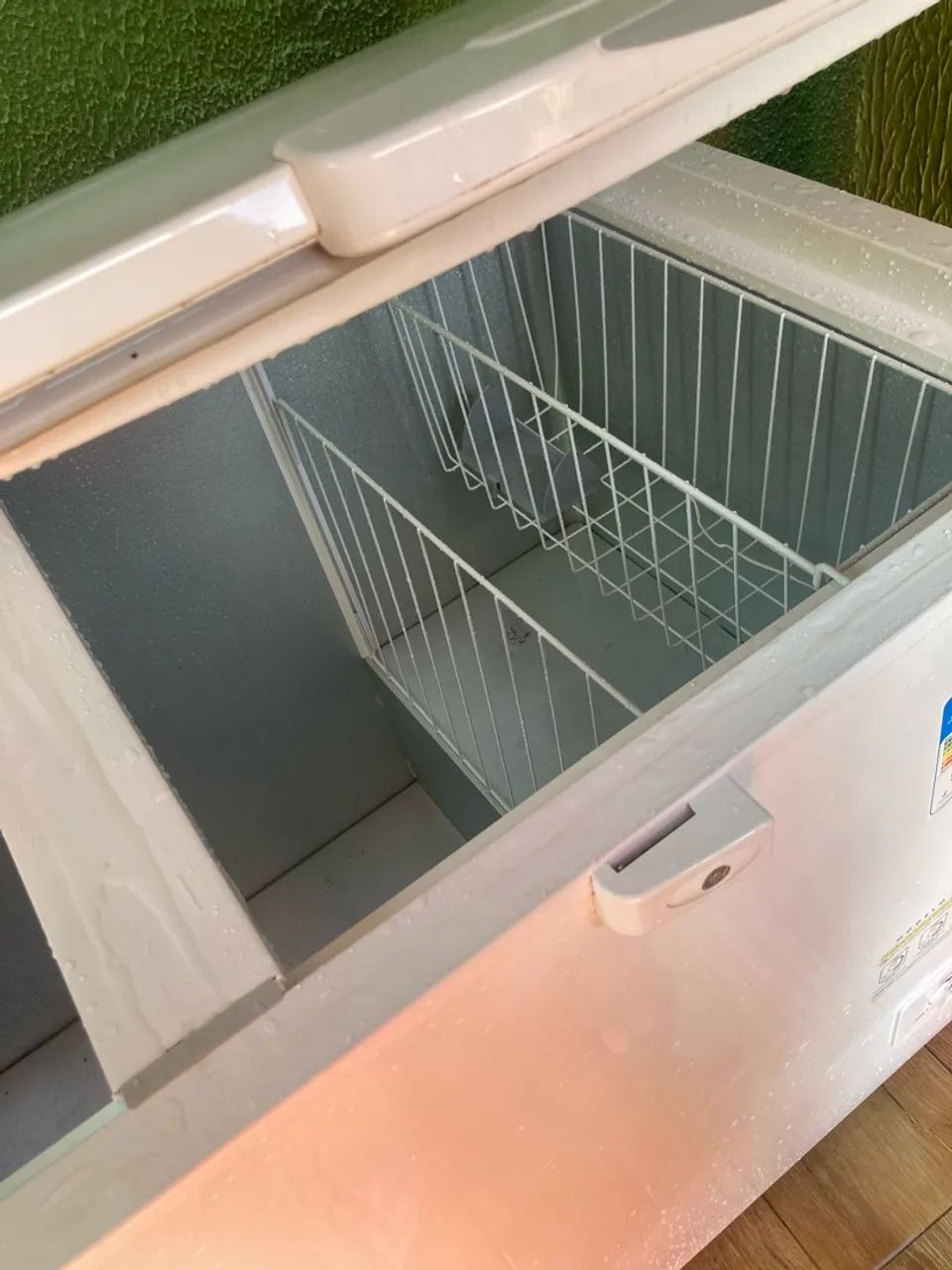 Freezer Horizontal Electrolux 400L H440 - Foto 3