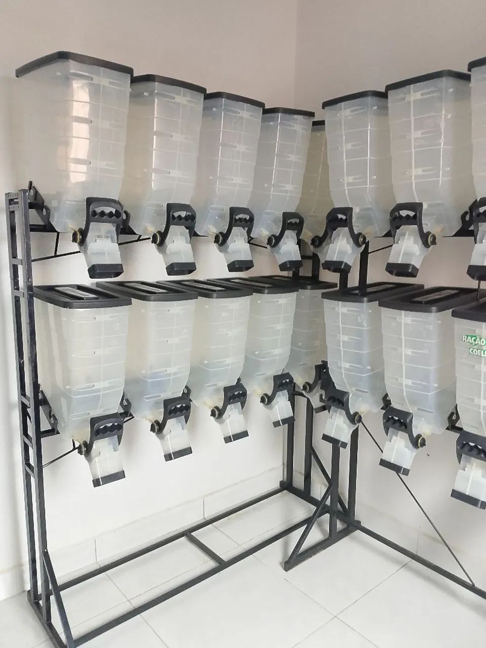 Dispenser de ração  - Foto 2