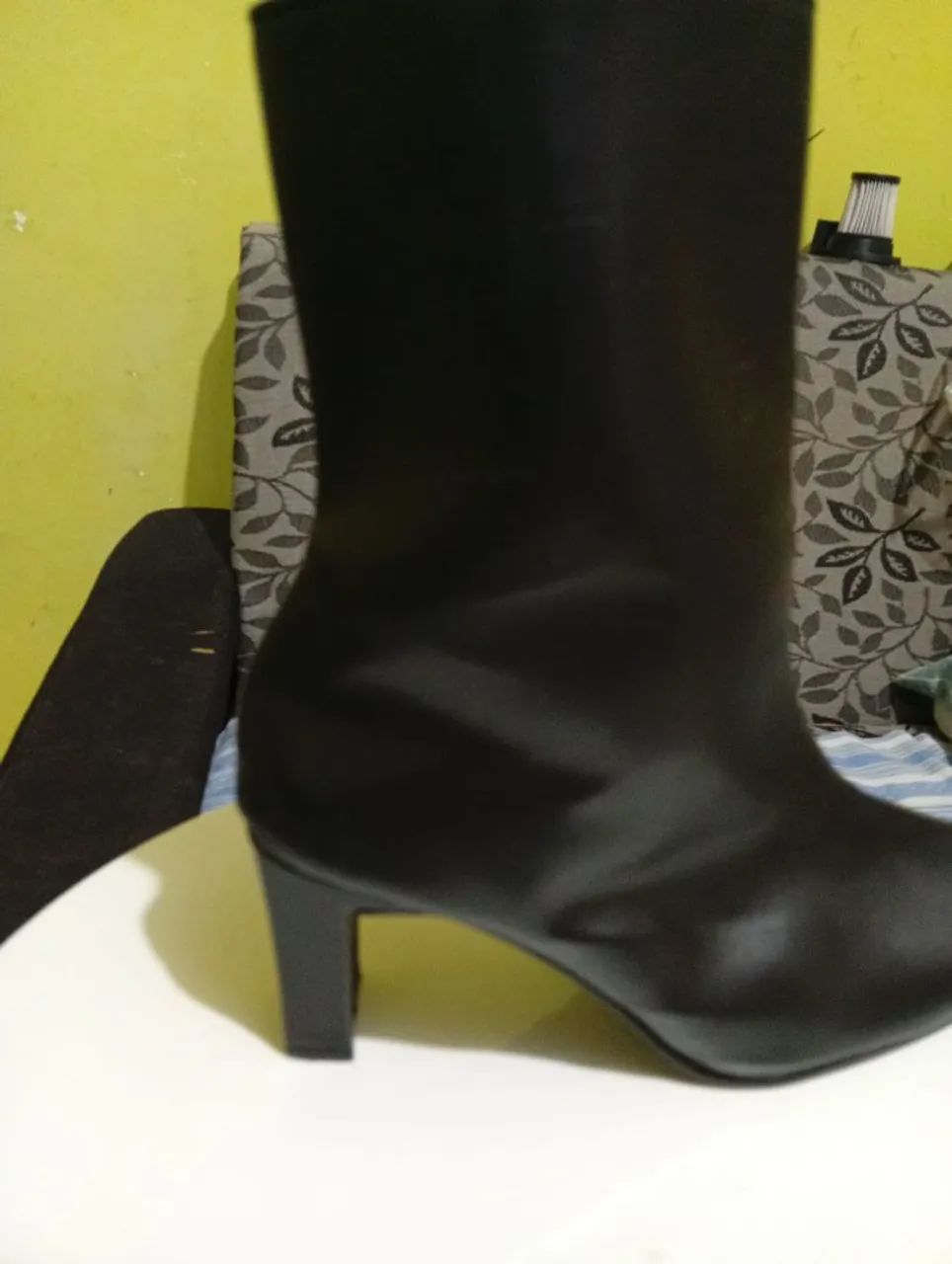Vendo bota cano curto - Foto 5