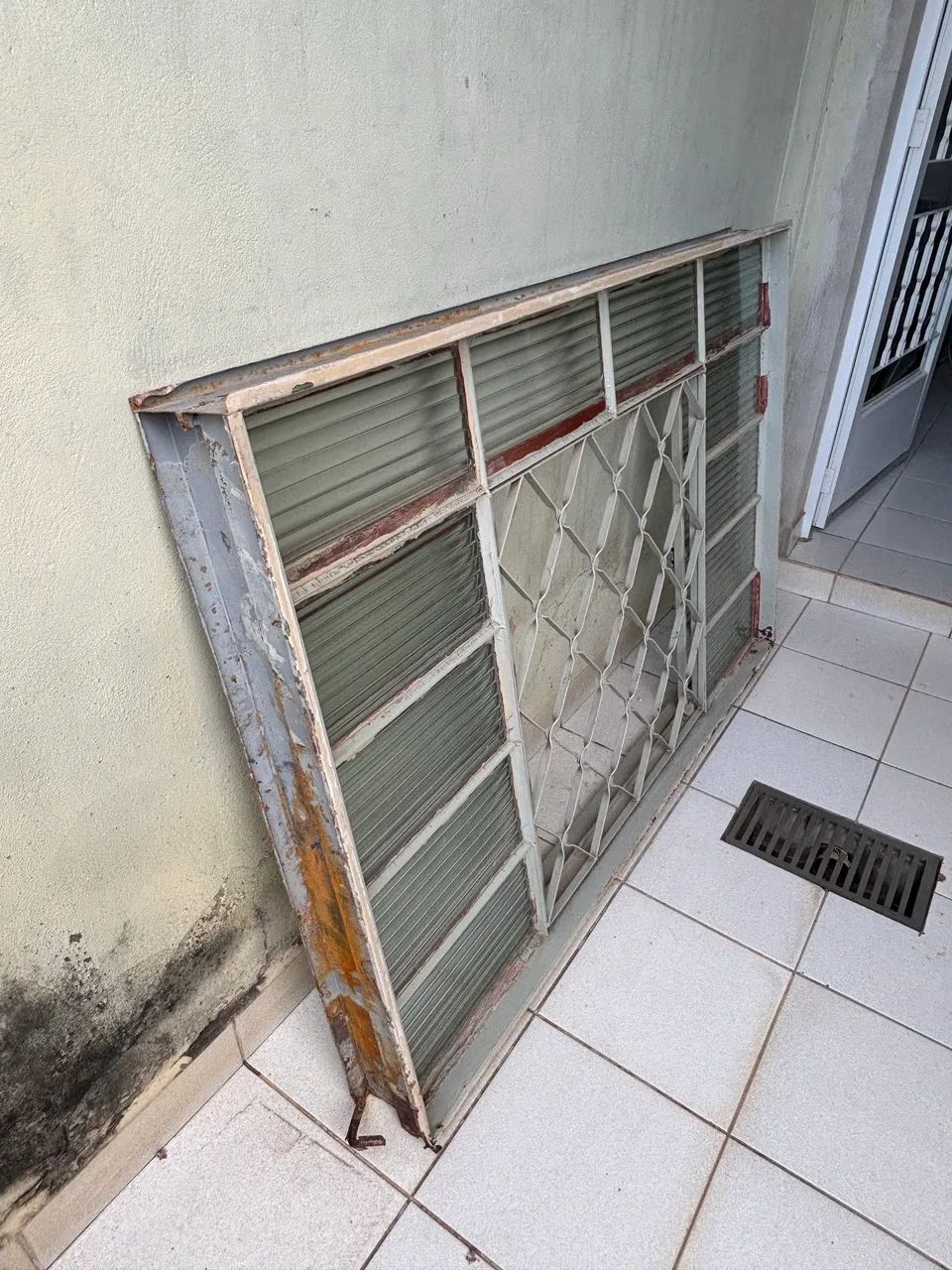Janela de Cozinha com Vidro - Foto 2