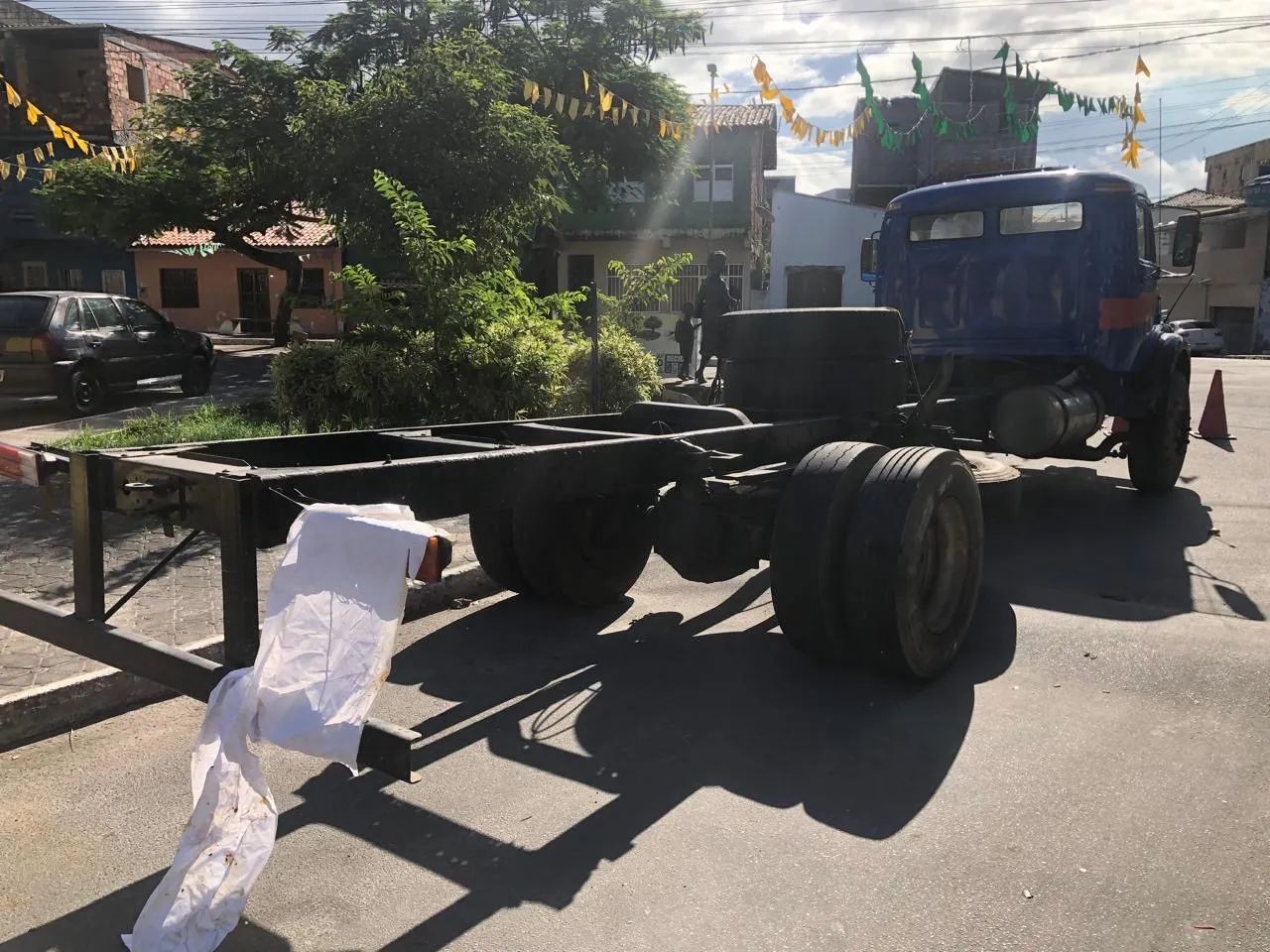 Caminhão 1513 - Foto 2
