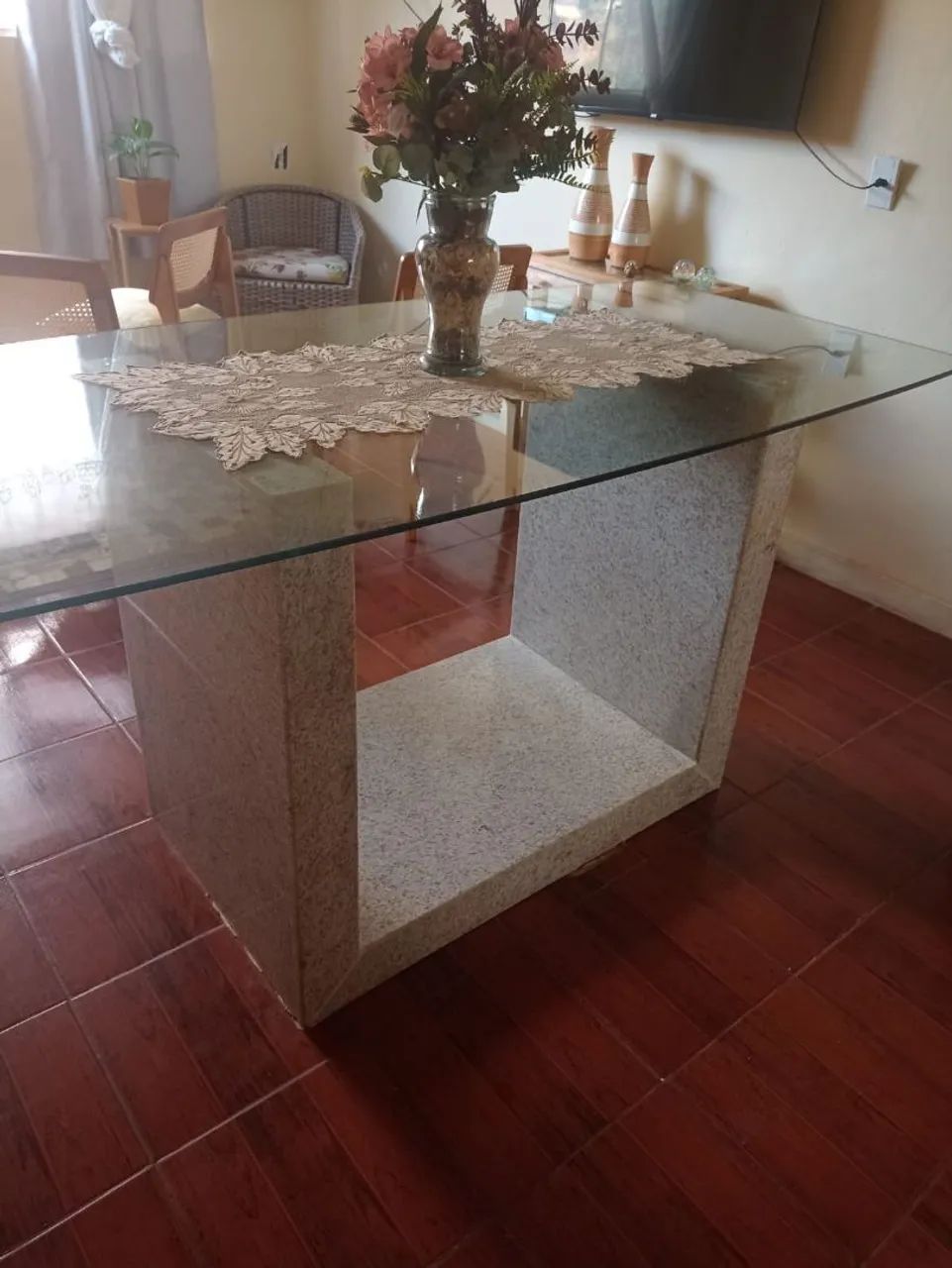 Linda mesa de vidro com base em granito  - Foto 2