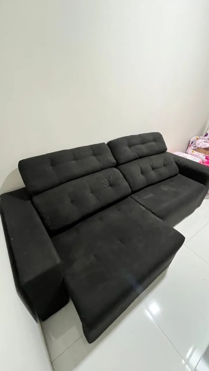 Sofá retrátil 4 lugares preto