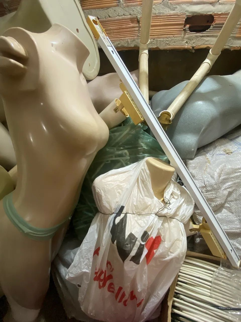 Materiais para sua loja de roupas  - Foto 3
