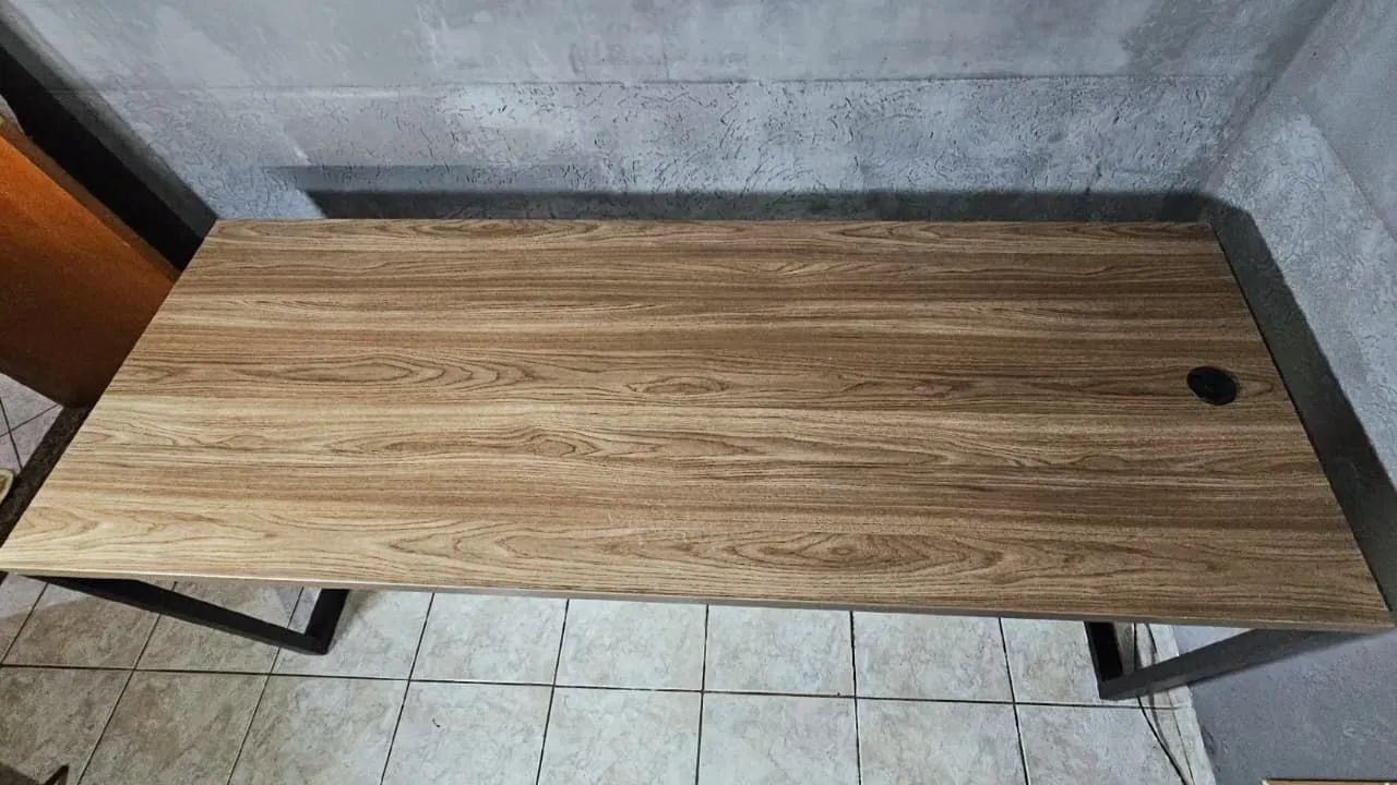 Mesa de escritório  - Foto 4