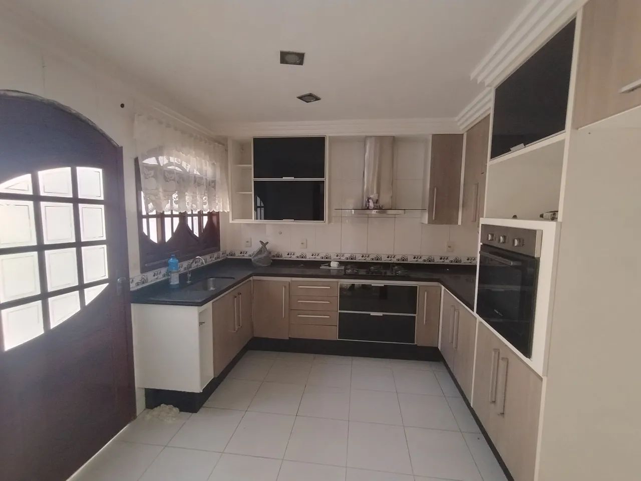 Alugo Casa 4Q em Condomínio - Itaboraí  - Foto 2