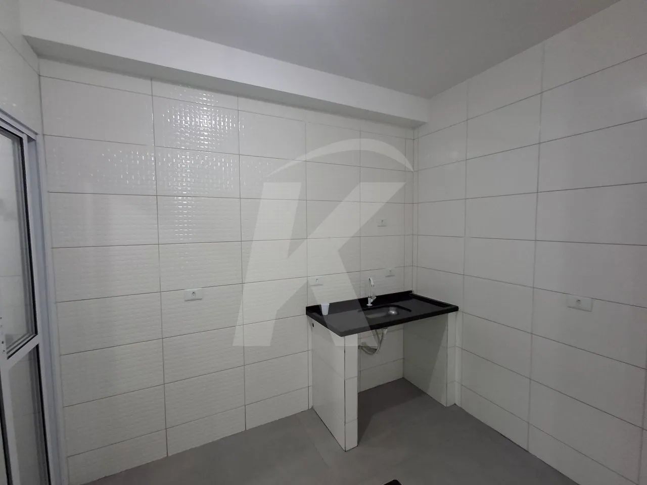 Apartamento com 2 quartos, sala, cozinha, banheiro e área de serviço. - Foto 5