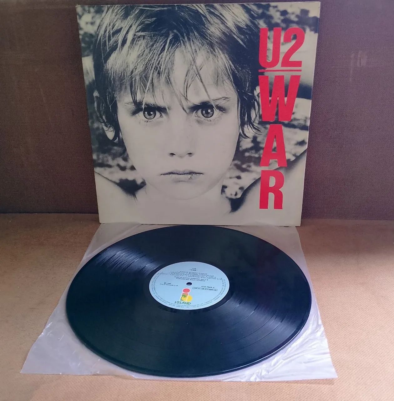 Lp U2 - War/Capa Gatefold/Ed. Brasileira/Excelente Estado  - Foto 3