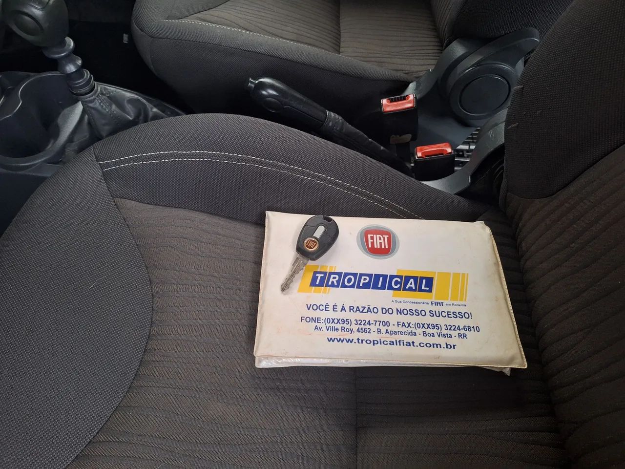 Fiat Uno WAY Celeb. 1.0 EVO Fire Flex 8V 5P 2011 - Foto 5