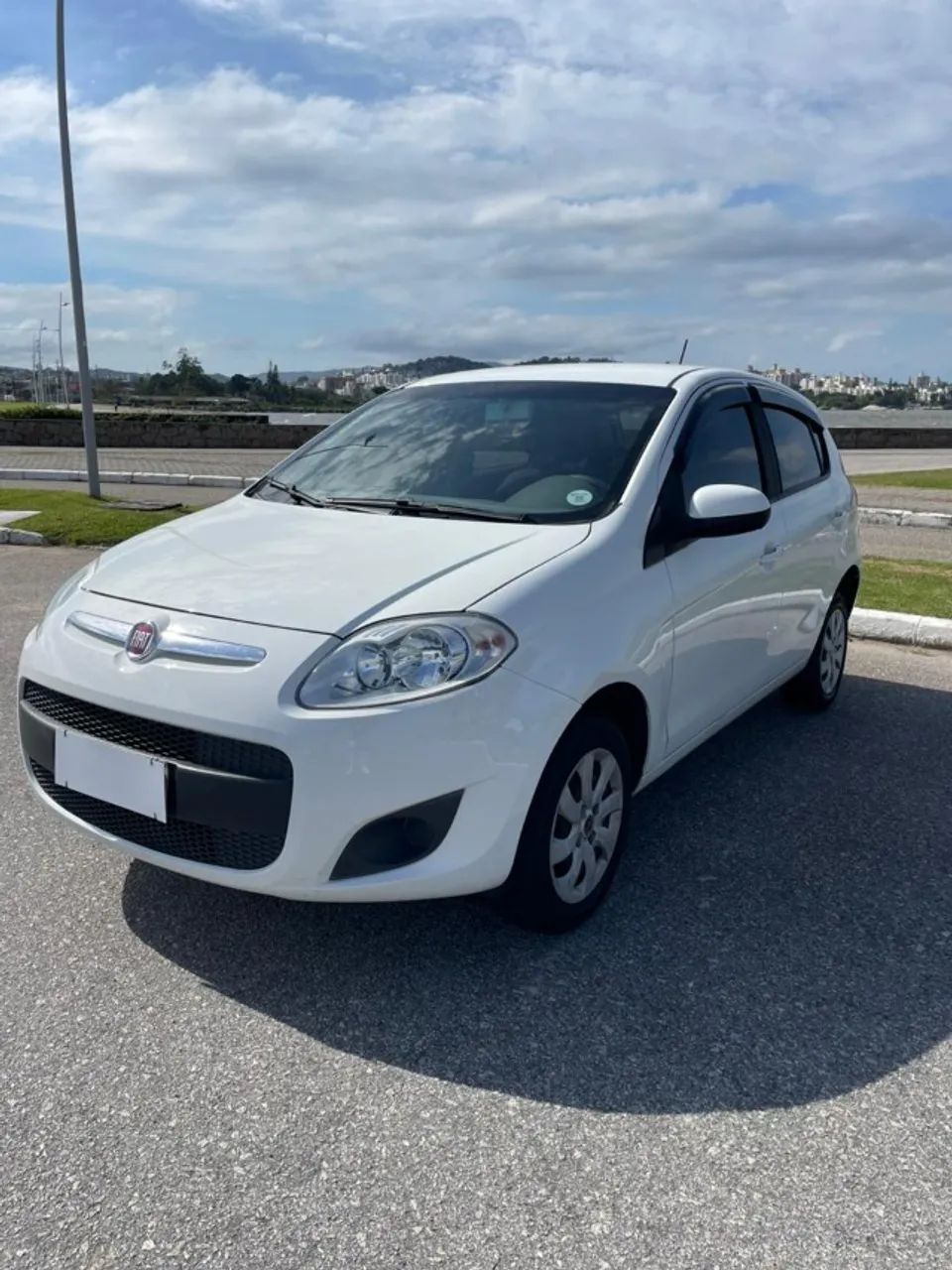 Fiat Palio Attractive 1.0 EVO Fire Flex 8V 5P 2016
