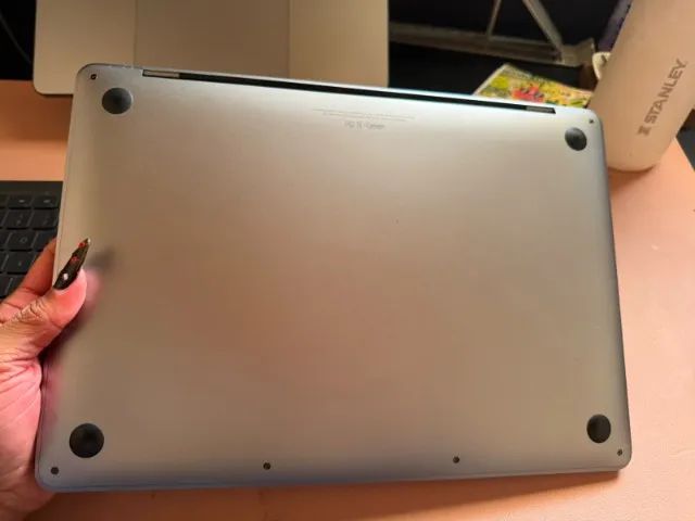 Macbook Pro M1 2020 13 Cinza-espacial 8gb De Ram - 256gb