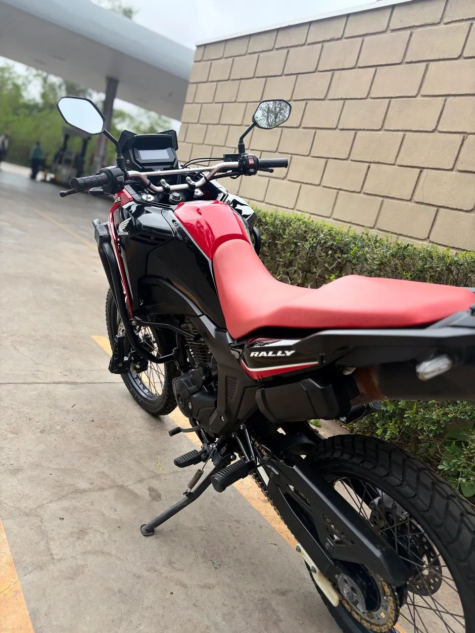 Sahara 300  - Foto 2