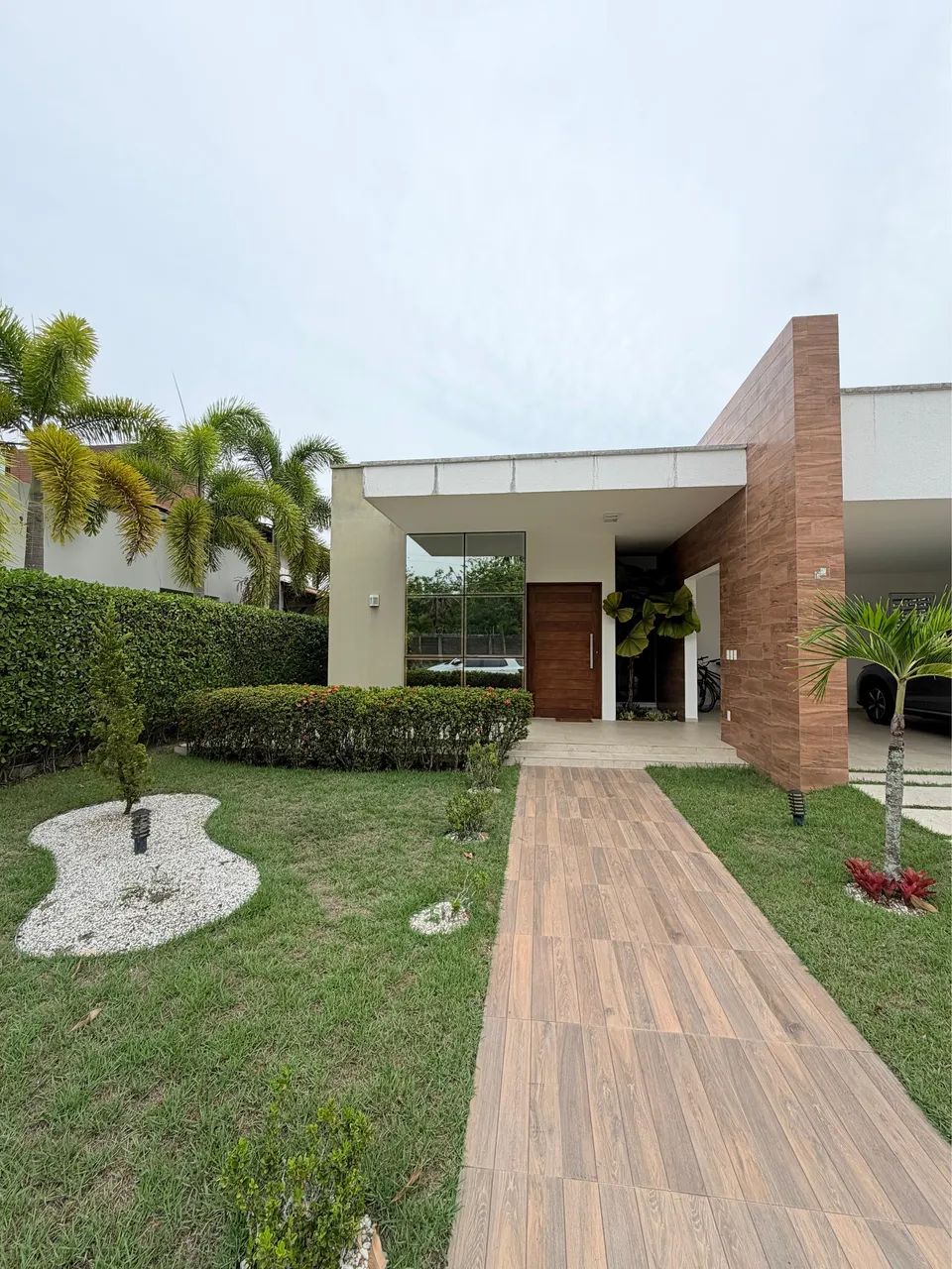 CASA TÉRREA EM CONDOMÍNIO FECHADO