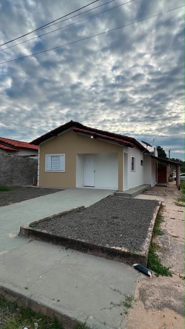 CASA EM ALTOS COM PONTO COMERCIAL - Foto 3